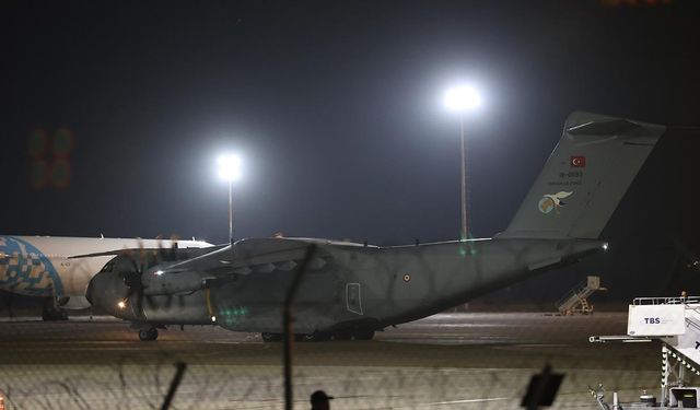 Askeri uçak faciası naaşları Adli Tıp'ta