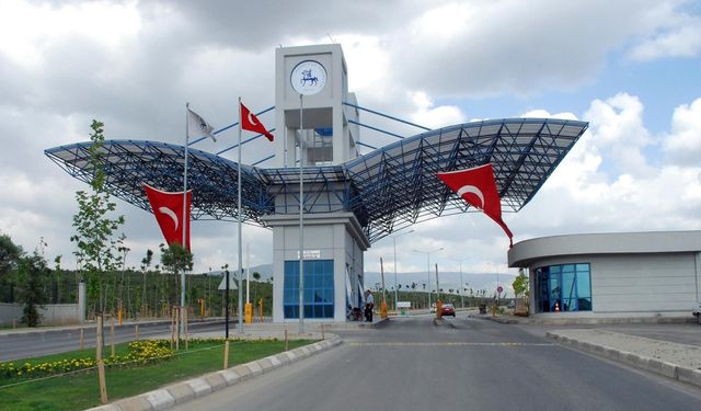 Dokuz Eylül Üniversitesi 10 Sözleşmeli Personel Alıyor: Son Başvuru 19 Aralık