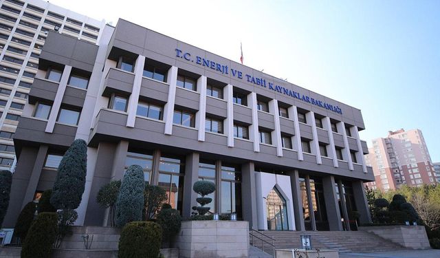 Ücret tavanın 3 katına kadar 7 bilişim personeli aranıyor