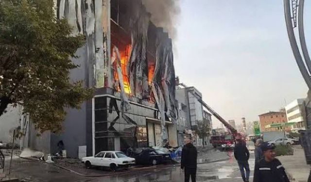 Kocaeli'de 7 kamu görevlisi geçici olarak görevden uzaklaştırıldı