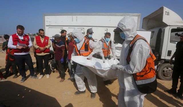 Siyonist rejim Gazzeli 15 şehidin naaşını teslim etti