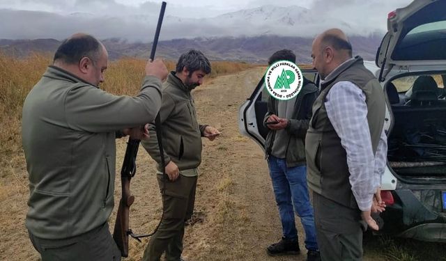 Van’da Doğa Koruma ve Milli Parklar çalışmalarını sürdürüyor