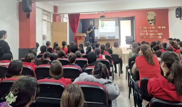 Van’da öğrencilere iş sağlığı ve güvenliği eğitimi