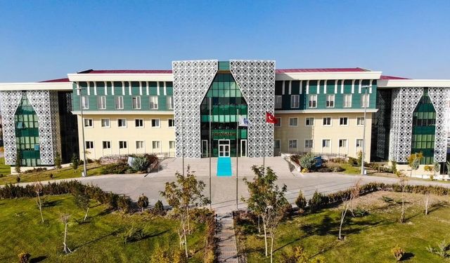 Aksaray Üniversitesi 16 öğretim üyesi alacak: Başvurular 20 Aralık'ta
