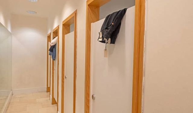 Alışverişte deneme kabini kullananlara dikkat!