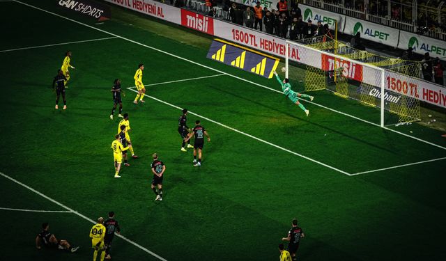 Fenerbahçe 4 - 0 Konyaspor: Kadıköy'de Talisca şovu!