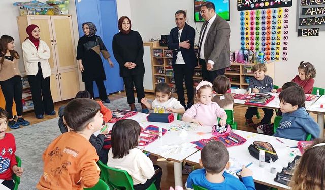 Müdür Nurses, İpekyolu Anaokulu’nda çalışmaları yerinde inceledi