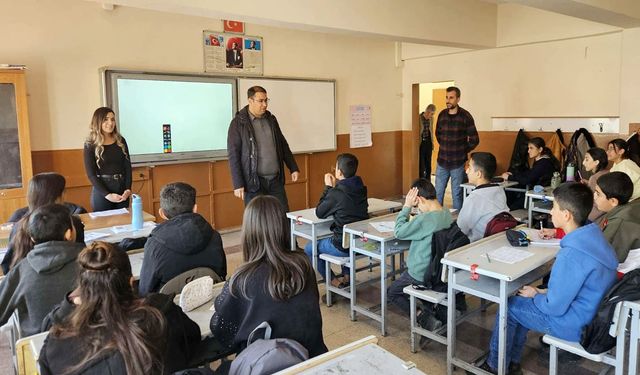 Müdür Nurses’ten okullarda DYK ziyareti