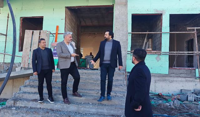 Müdür Tosun, Erciş Ulupamir Aile Sağlığı Merkezi inşaatını inceledi