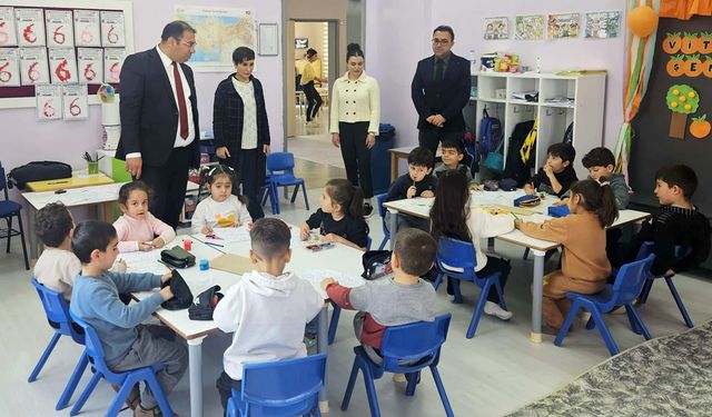 Müdürü Nurses’ten Kahraman Çocuklar okullarına ziyaret