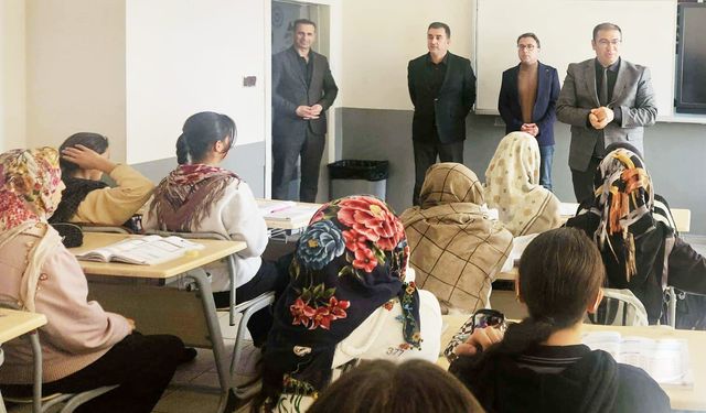 Şehit Murat Demirci Anadolu İmam Hatip Lisesi’nde eğitim çalışmaları incelendi