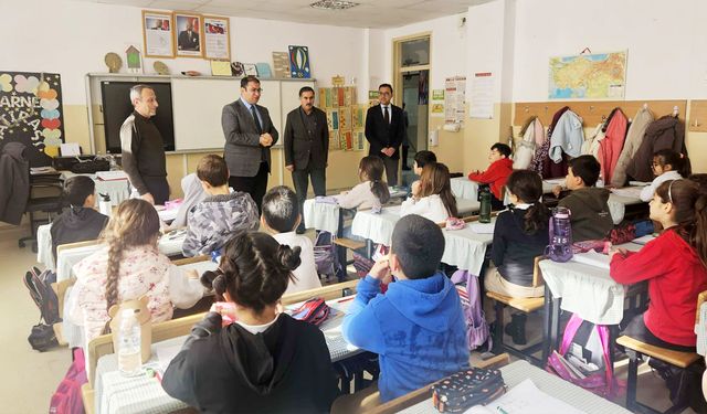 Van Edremit İlçe Millî Eğitim Müdürlüğü’nden okullara ziyaret
