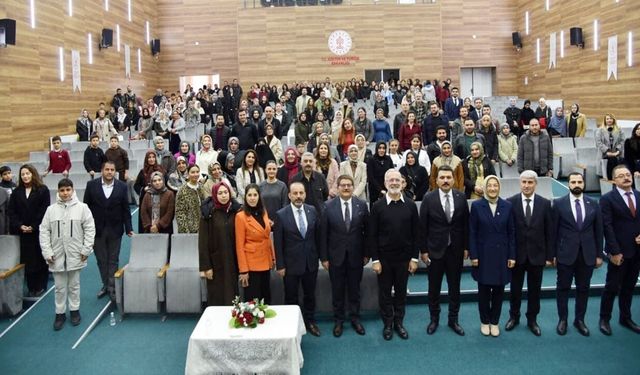 Van’da aile ve gençlik konulu seminer düzenlendi