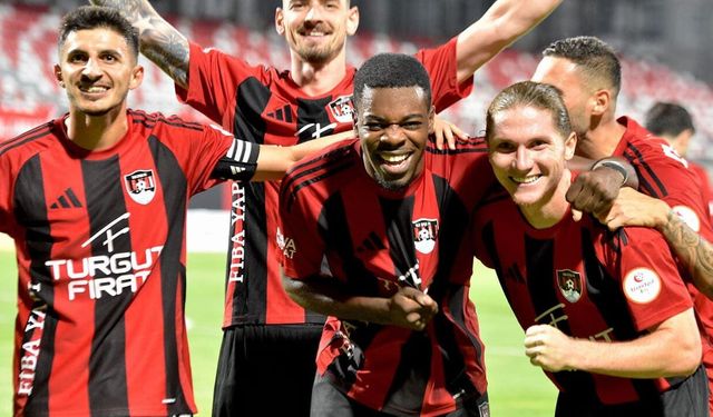 Vanspor’lu Ivan Cédric haftanın oyuncusu seçildi