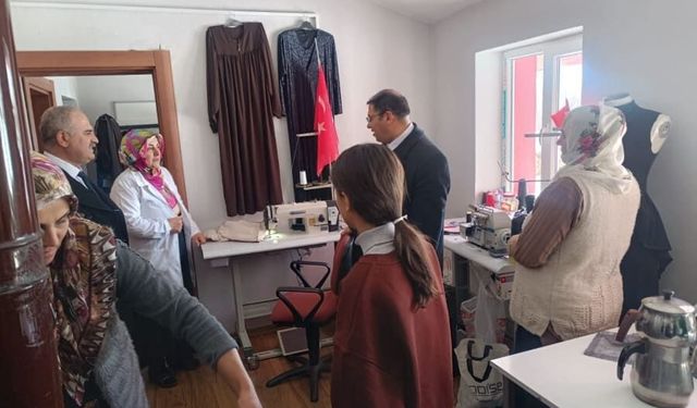 Edremit’te ADEM'lerde yürütülen kurslar yerinde incelendi