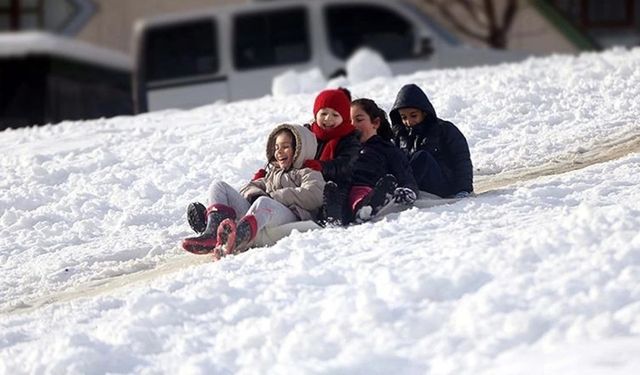 Eğitime kar engeli: 14 Ocak’ta tatil olan iller
