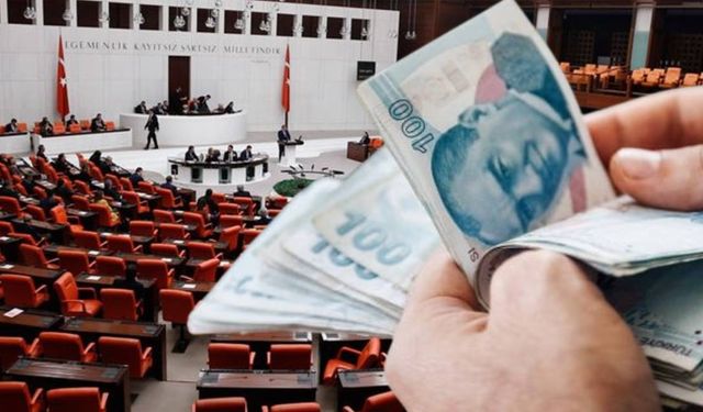 Emekliye ek ödeme takvimi: 3 bin 119 TL ne zaman yatacak?