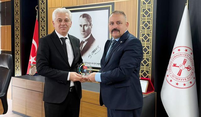 Başkan Özgüven’den Defterdar Gündoğdu’ya Vergi Haftası ziyareti