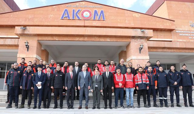 Büyükelçi Tamura Masami’nden AKOM’a ziyaret