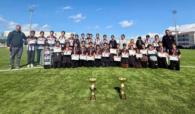 Edremitli öğrencilerden önemli başarı