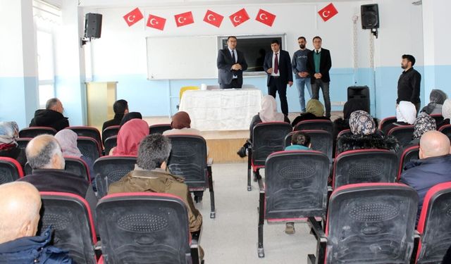 Edremit’te okul ziyaretleri ve veli buluşmaları gerçekleştirildi