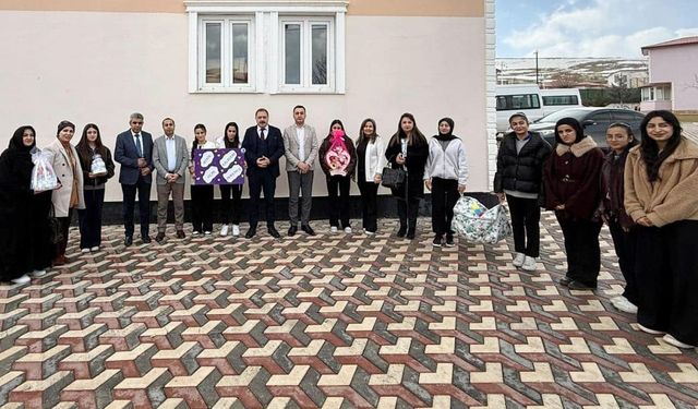 Tuşba'da ‘okul dışı öğrenme projesi’ kapsamında anlamlı ziyaretler