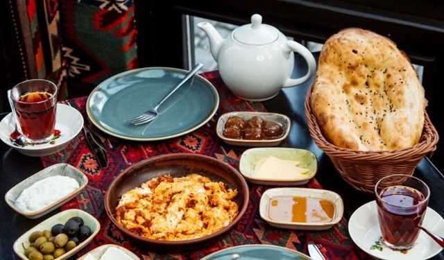 Sahura kalkmadan oruç tutulur mu? İslam fıkhı ne diyor?