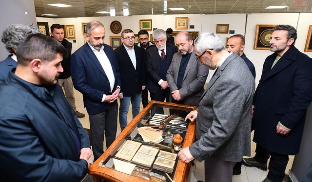 Van YYÜ’de Hüsn-i Hat Sergisi