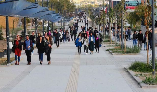 Van YYÜ’den TEKNOFEST 2026 yolunda büyük destek