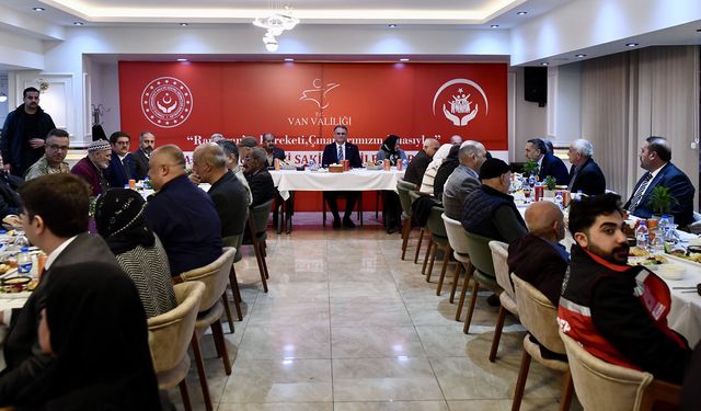 Van’da gönül sofrası huzurevi sakinleri için kuruldu