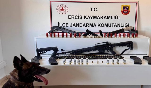 Van’da silah operasyonu: Ruhsatsız tabanca ve tüfekler ele geçirildi
