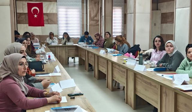 Van’da temel yenidoğan bakımı eğitimi devam ediyor