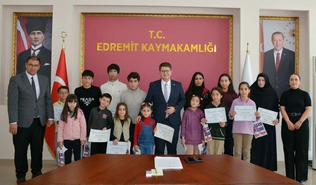 Edremit’te KitapVan yarışmasının ilçe birincileri ödüllendirildi