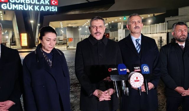 İçişleri Bakanı Türkiye-İran sınırında incelemelerde bulundu