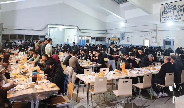 Mehmet Erdemoğlu MTAL’de iftar programı düzenlendi