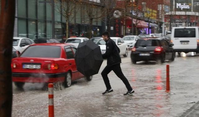 Meteoroloji uyardı! Van’a kuvvetli sağanak geliyor