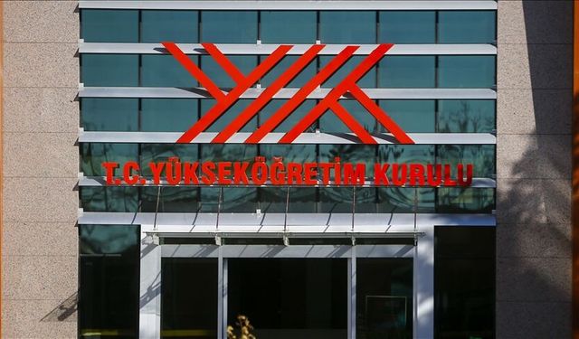 Öğrenciler Dikkat! YÖK yeni düzenleme geldi