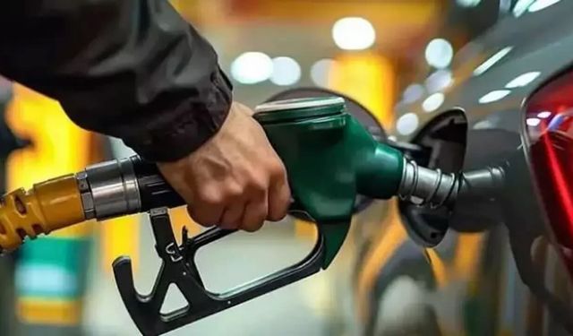 Petrol fiyatları 14 ayın en yüksek seviyesine çıktı! Akaryakıt fiyatlarında artış bekleniyor mu?