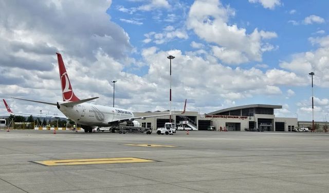 Savaş sonrası uluslararası uçaklar Şırnak’a iniş yapıyor