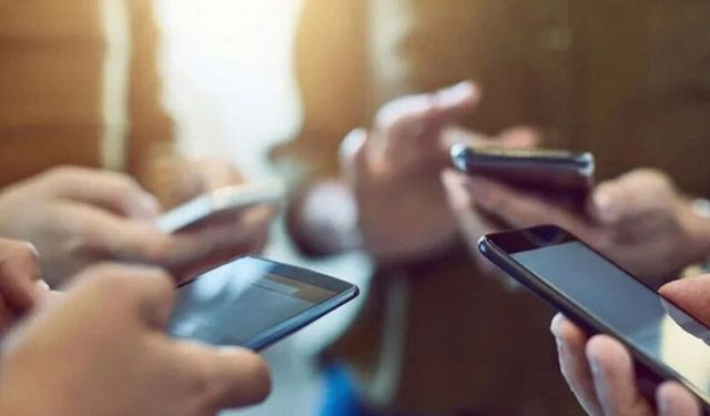 Türkiye 41 saat kesintisiz çevrim içi!