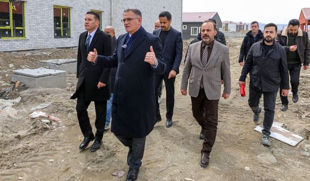 Vali Balcı, Sosyal Hizmet Kampüsünde incelemelerde bulundu