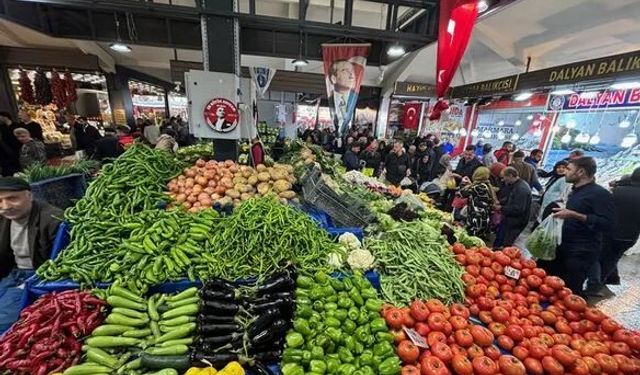 Van'da 13 Mart Hal Fiyatları: Meyve ve Sebze Fiyatları Ne Kadar?