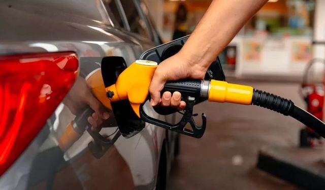 Van’da tabela bir kez daha değişiyor: Benzin ve motorin fiyatları düşüyor!