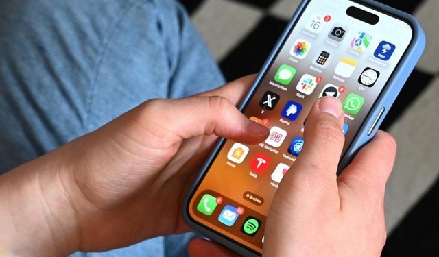 15 Yaş Altı Sosyal Medya Yasağı İlk 6 madde Meclis'ten geçti