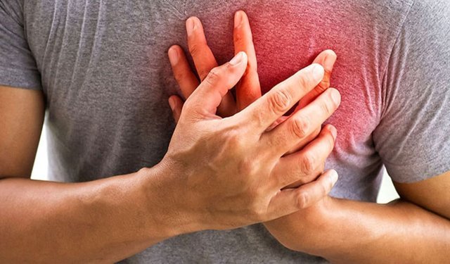 Başhekim Sarıkaya açıkladı! Genç yaşta kalp krizi artıyor mu?