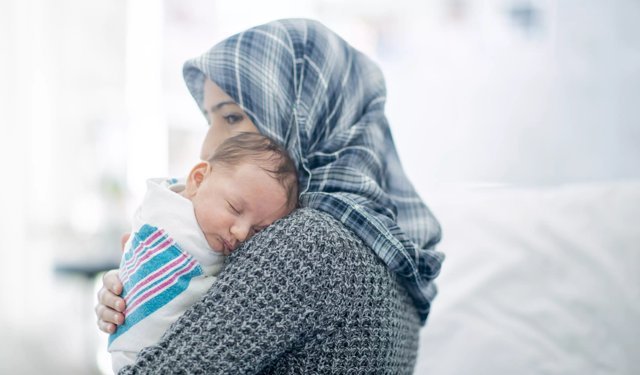 Doğum izni düzenlemesi Meclis'ten geçti: İşte yeni haklar