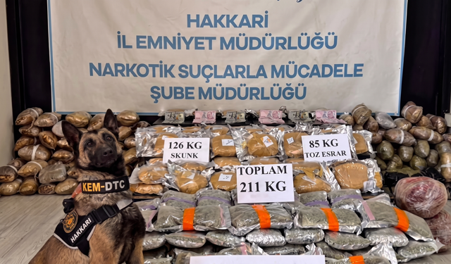 Yüksekova'da operasyon: 211 kilo zehir madde ele geçirildi (Video)