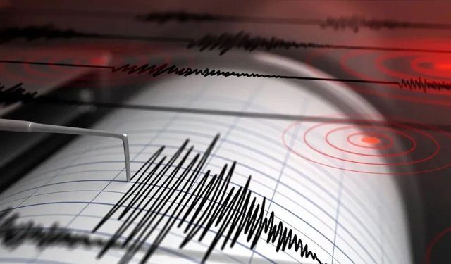 Malatya, peş peşe depremlerle sarsıldı