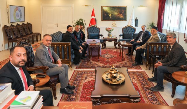 Mısır Çarşısı esnafından Valiliğe ziyaret