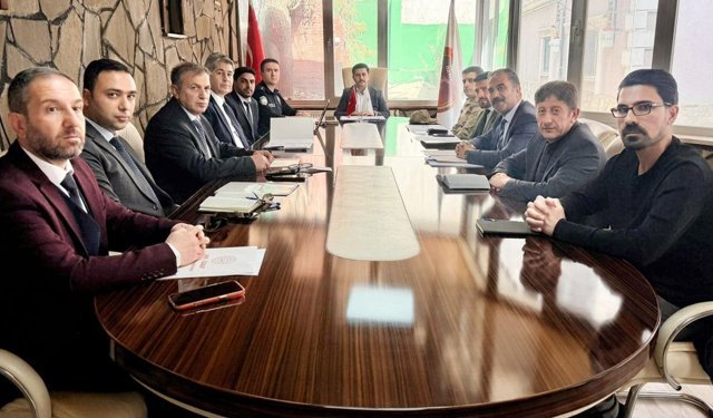 Özalp’ta okul güvenliği toplantısı düzenlendi